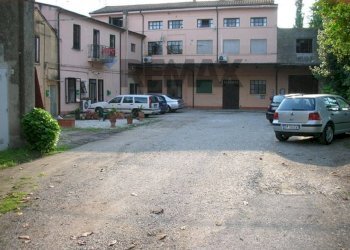 Edificio all\'aperto - Appartamento Ferrara - foto 8