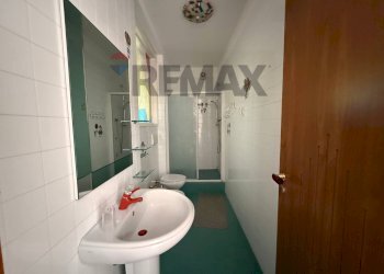 Bagno - Apartment Corso Roma
235, Manfredonia - photo 15