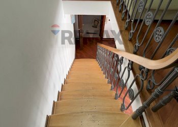 Scale - Apartment Corso Roma
235, Manfredonia - photo 19