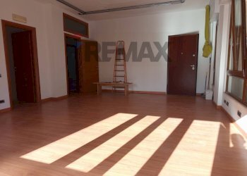 Stanza vuota - Three-room apartment Piombino - photo 3