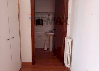 Hall / corridoio - Three-room apartment Piombino - photo 8