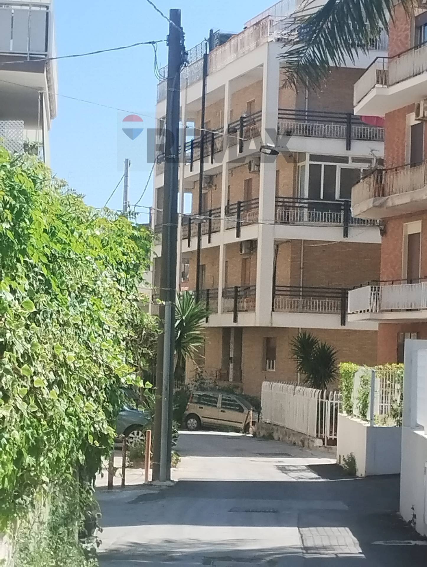 Edificio all\'aperto - Trilocale Ronco Secondo di Via Filisto
 
21, Siracusa - foto 2