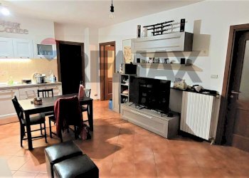 Sala da pranzo - Casa semi indipendente Reano - foto 4