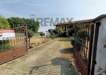 Giardino - Semi-detached house Via Montenero
 
6, Virle Piemonte - photo 27