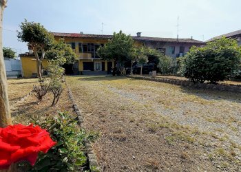 Giardino - Semi-detached house Via Montenero
 
6, Virle Piemonte - photo 32