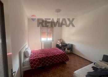 Camera / camera da letto - Casa semi indipendente Via Milazzo
 
91, Sermide e Felonica - foto 5