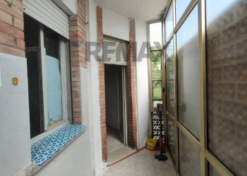 Balcone - Trilocale piazzale po
 
3, Tresignana - foto 27