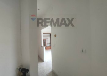 Hall / corridoio - Trilocale piazzale po
 
3, Tresignana - foto 34