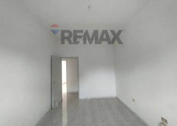 Stanza vuota - Trilocale piazzale po
 
3, Tresignana - foto 45