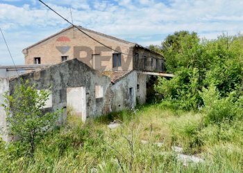 Casa all\'aperto - Rustico San Mommeo
 
6, Belvedere Ostrense - foto 2