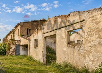 Casa all\'aperto - Rustico San Mommeo
 
6, Belvedere Ostrense - foto 13