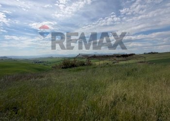 Vista delle montagne - Rustico San Mommeo
 
6, Belvedere Ostrense - foto 18