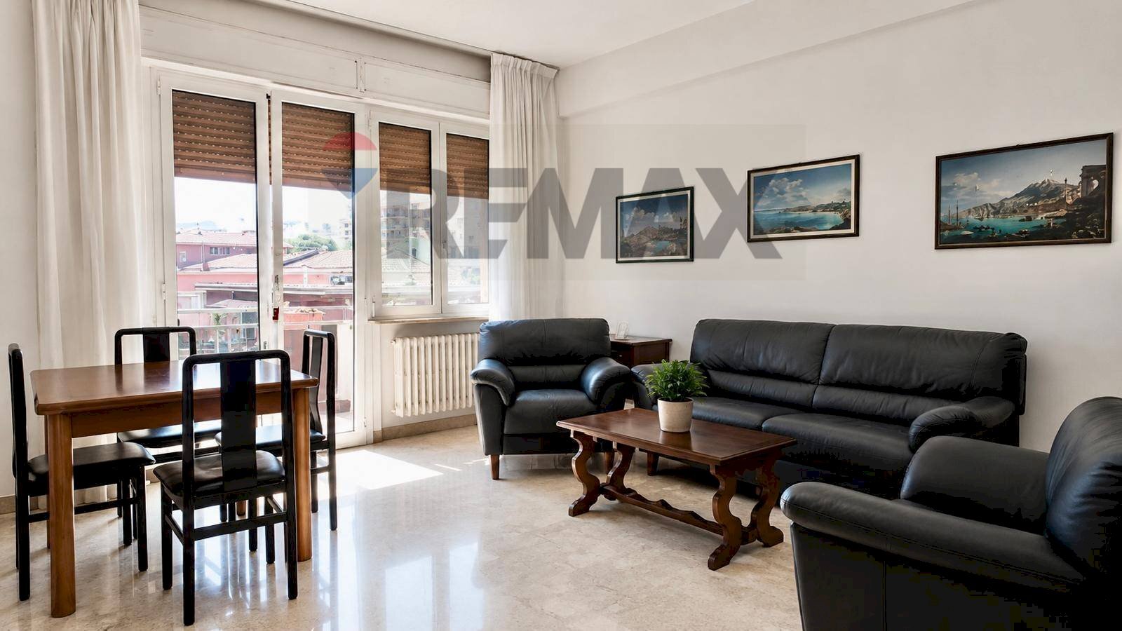 Sala da pranzo - Appartamento Via Conca
 
24, Ancona - foto 1