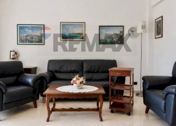 Soggiorno - Appartamento Via Conca
 
24, Ancona - foto 2