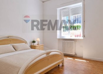 RENDER AI - Camera / camera da letto - Casa semi indipendente Via Bruno Buozzi
 
28, Falconara Marittima - foto 16