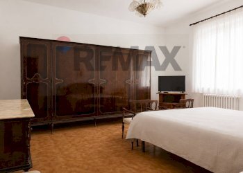 RENDER AI - Camera / camera da letto - Casa semi indipendente Via Bruno Buozzi
 
28, Falconara Marittima - foto 48