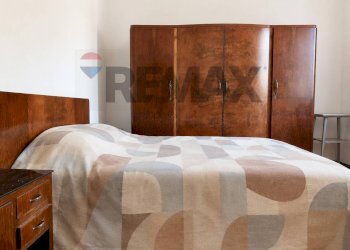 RENDER AI - Camera / camera da letto - Casa semi indipendente Via Bruno Buozzi
 
28, Falconara Marittima - foto 50