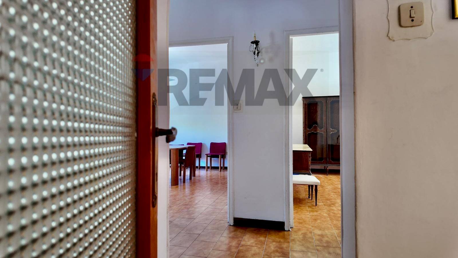 Hall / corridoio - Apartment Via Bruno Buozzi
28, Falconara Marittima - photo 2