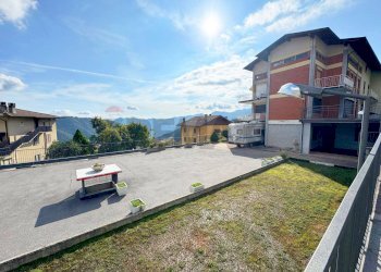 Casa all\'aperto - Casa semi indipendente VIA RISORGIMENTO
 
29, Dossena - foto 3