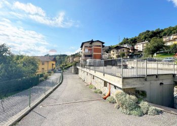 Edificio all\'aperto - Casa semi indipendente VIA RISORGIMENTO
 
29, Dossena - foto 8