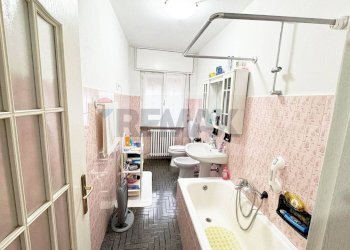 Bagno - Casa semi indipendente VIA RISORGIMENTO
 
29, Dossena - foto 17