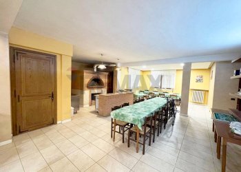 Sala da pranzo - Casa semi indipendente VIA RISORGIMENTO
 
29, Dossena - foto 27