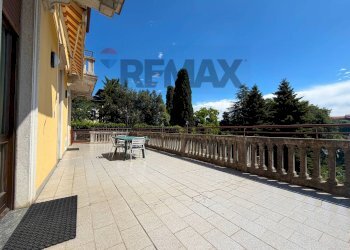 Terrazza - Villa viale italia
 
18, Ponte San Pietro - photo 18