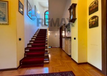 Scale - Villa viale italia
 
18, Ponte San Pietro - photo 27