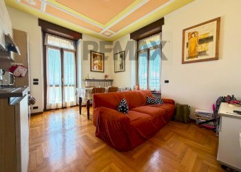 Sala da pranzo - Villa viale italia
 
18, Ponte San Pietro - photo 34