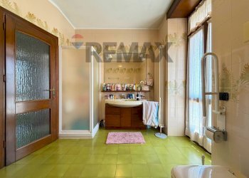 Bagno - Villa viale italia
 
18, Ponte San Pietro - photo 35