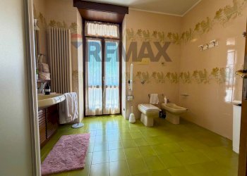 Bagno - Villa viale italia
 
18, Ponte San Pietro - photo 36