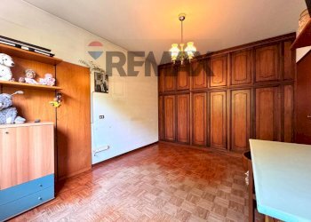 Camera / camera da letto - Four-room apartment via Duccio Tancredi Galimberti
 
49, Forlì - photo 11