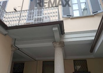 Edificio all\'aperto - Office Pavia - photo 1