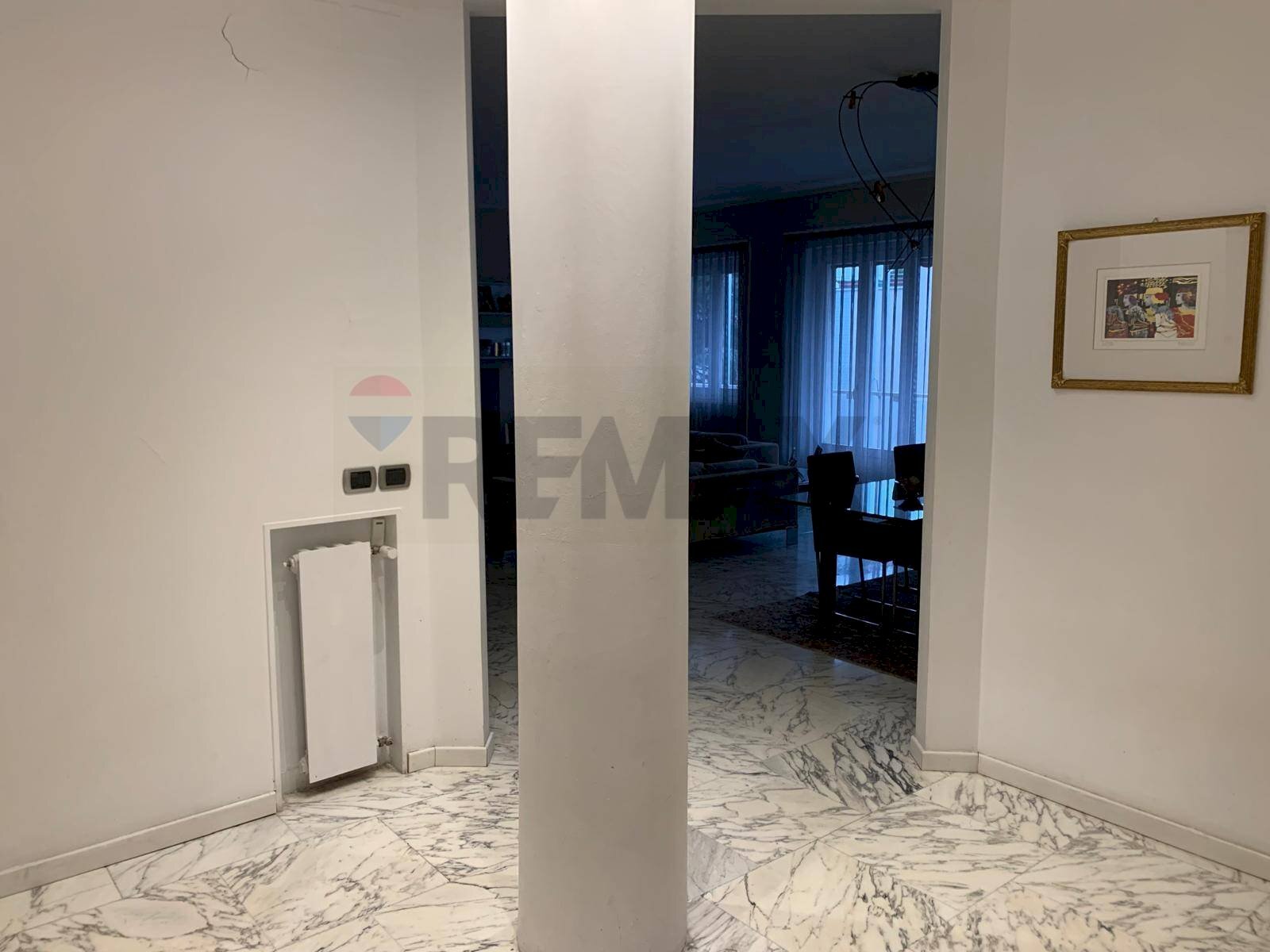Hall / corridoio - Four-room apartment Pavia - photo 2