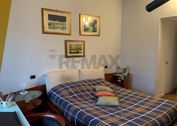 Camera / camera da letto - Four-room apartment Pavia - photo 13
