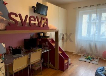 Camera / camera da letto - Four-room apartment Pavia - photo 16