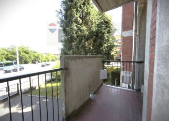 Balcone - Trilocale Via Bergamo
 
14, Pavia - foto 8