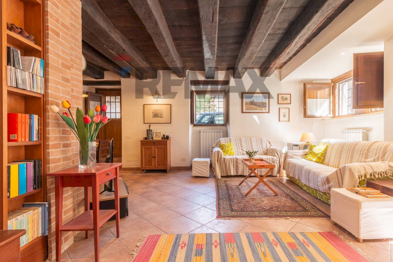 Soggiorno - Four-room apartment Via Trento e Trieste
 
31, Montalto di Castro - photo 1