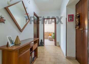 Hall / corridoio - Four-room apartment Via Mediterranea
 
12, Montalto di Castro - photo 10