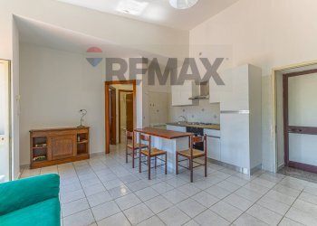 Sala da pranzo - Villa S.V. Li Cadduffi
 
1H, Sassari - photo 20