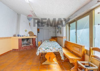 Sala da pranzo - Villa S.V. Li Cadduffi
 
1H, Sassari - photo 91