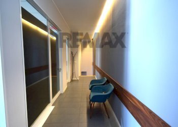 Hall / corridoio - Ufficio Via Strasburgo
 
24, Parma - foto 4