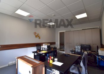Ufficio - Ufficio Via Strasburgo
 
24, Parma - foto 13