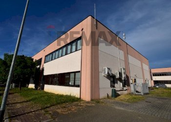 Edificio all\'aperto - Ufficio Via Strasburgo
 
24, Parma - foto 38
