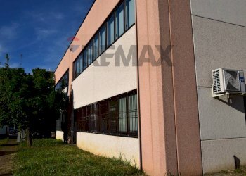 Edificio all\'aperto - Ufficio Via Strasburgo
 
24, Parma - foto 39