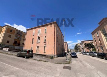 Edificio all\'aperto - Bilocale via Firenze
 
5, Benevento - foto 2