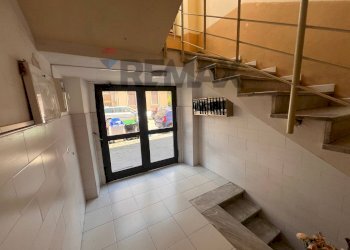 Ricezione / Lobby - Bilocale via Firenze
 
5, Benevento - foto 11
