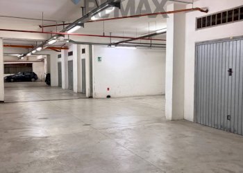 Parcheggio - Box Via Arno
36, Napoli - photo 5