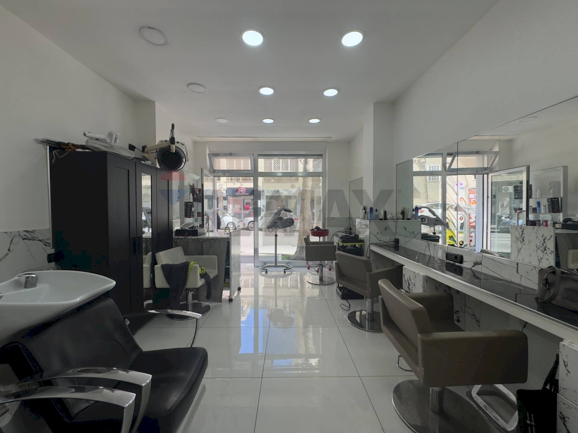 Ufficio - Shop Via Bernardo Cavallino
63A, Napoli - photo 2