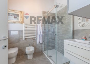 Bagno - Villa a Schiera Strada Carpaneto
 
1, Parma - foto 26